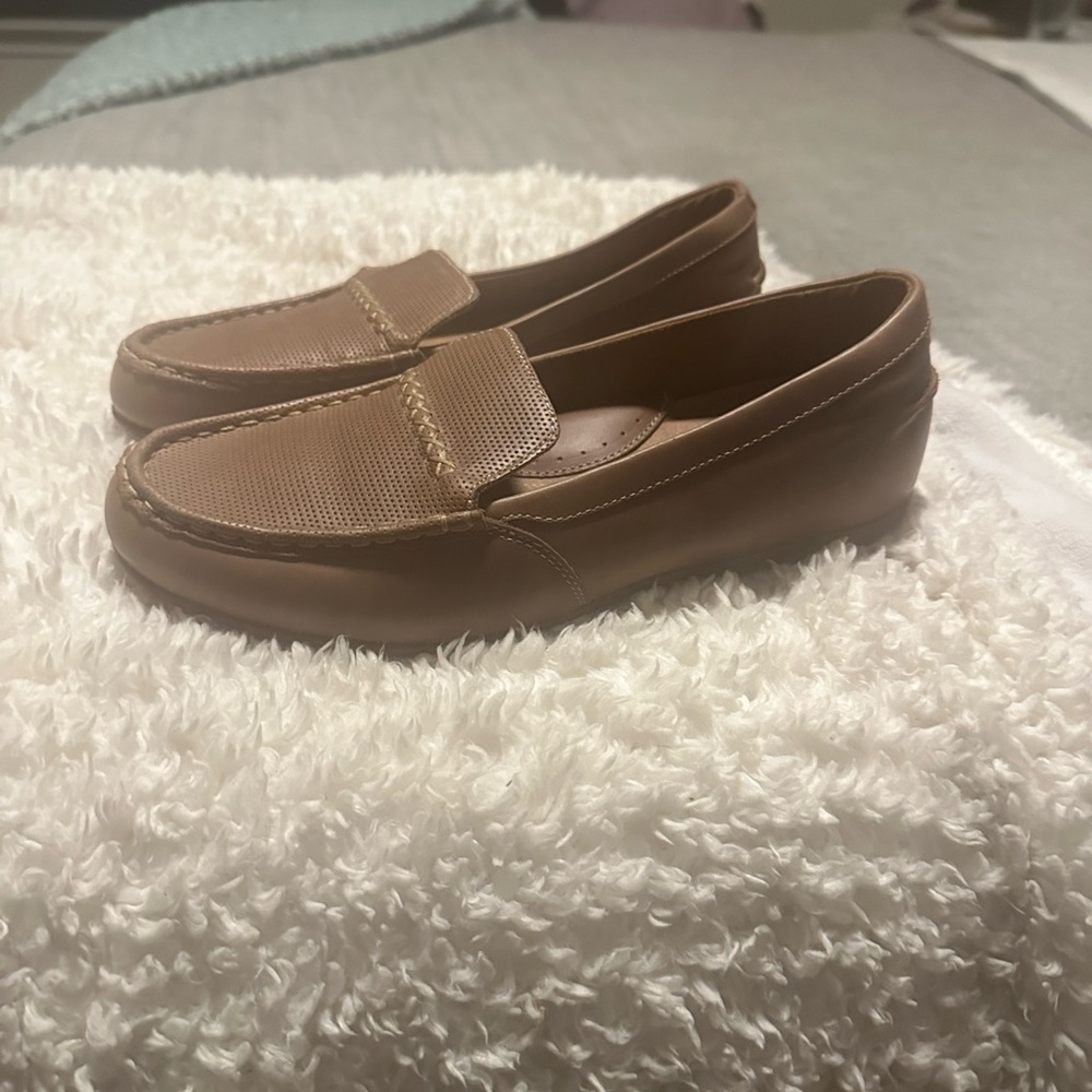 New non slip work shoes size 8-8.5